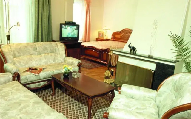 Hotel Odadjiyski