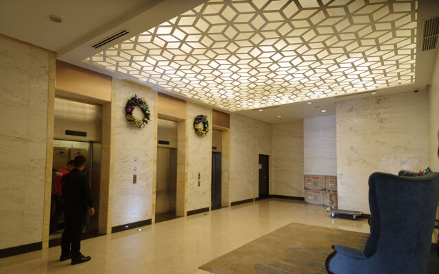 LUXE In Venice - The Venice Residences