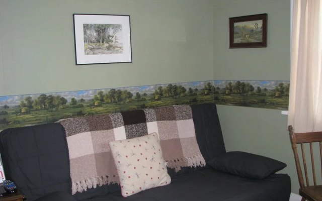 Auberge De Mon Petit Chum B&B