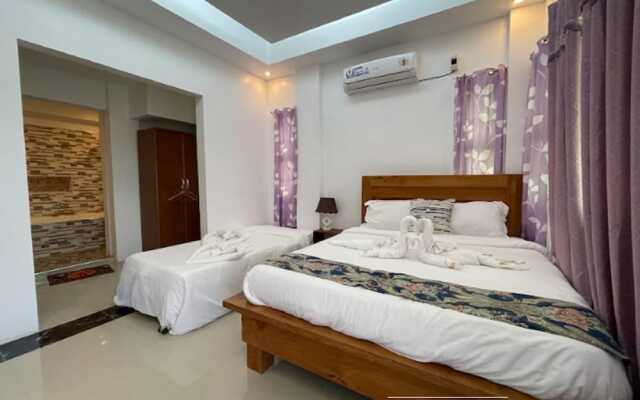 Pilot Hotel