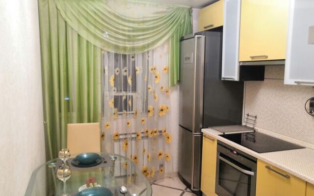 Apartments Rezident on avenue Oktyabrya, bld.71/3