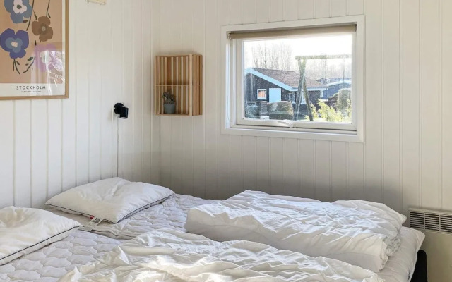 10 Person Holiday Home in Juelsminde-by Traum