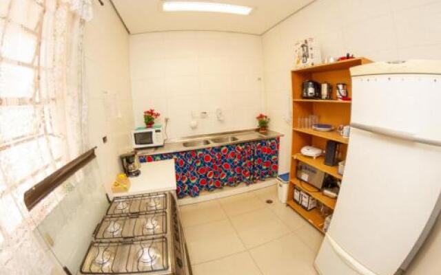 OBA 17 - QUARTO PRIVATIVO no BAIRRO DA LIBERDADE
