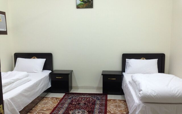 Al Eairy Furnished Apartments Tabuk 6
