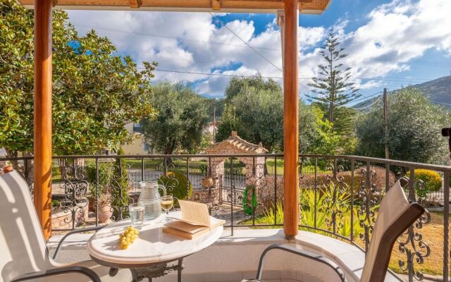 Villa Haroula