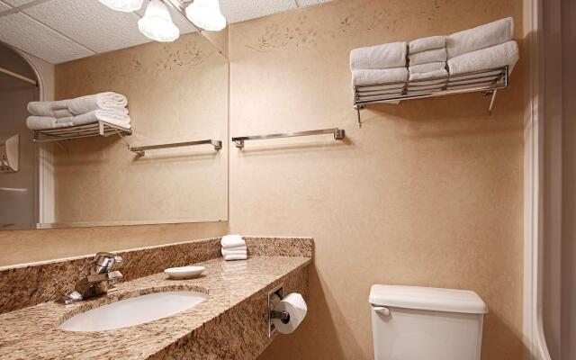 Best Western Plus Orillia Hotel
