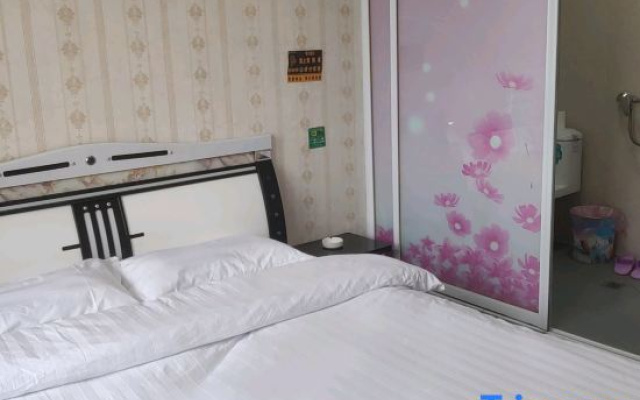 Gaolan Xinming Hotel