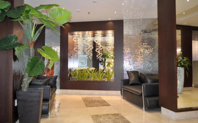 Golden Park Hotel