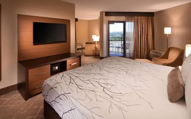 Aiden By Best Western Warm Springs Hotel And Event Center