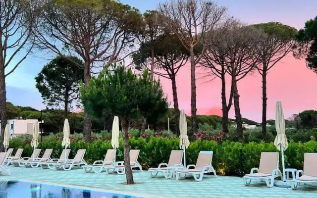 Spacious Apartment by the Beach - Tulipani