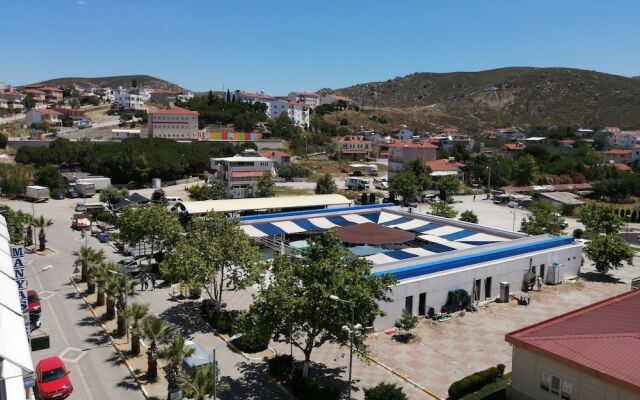 Elmas Motel