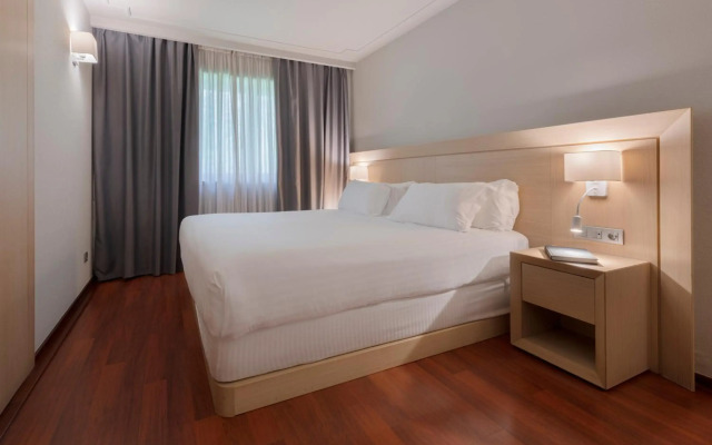 Suites Plaza Hotel & Wellness