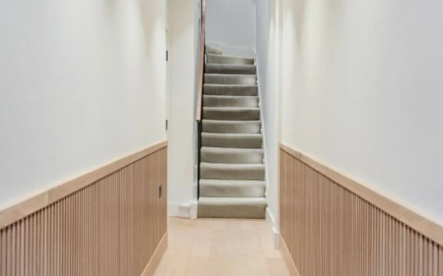 Notting Hill Gate Residence VI