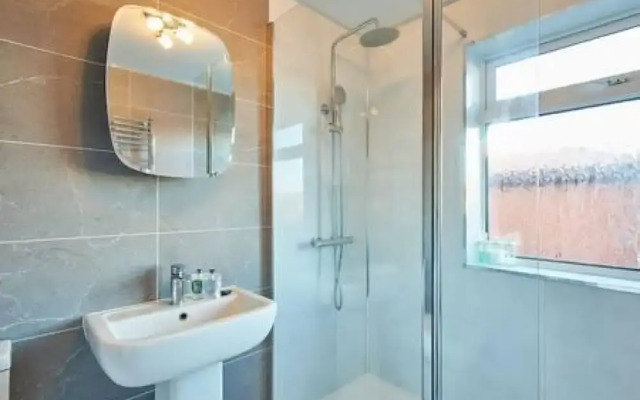 Host Stay St Mark s Close