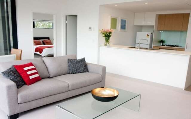 The Apartment Service MP001