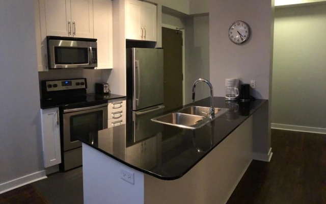 Galaxy Suites Square One