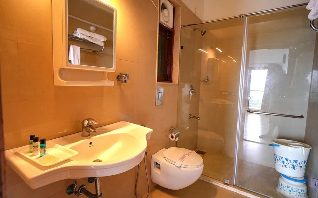 Fabhotel Prime Alekhya Suites