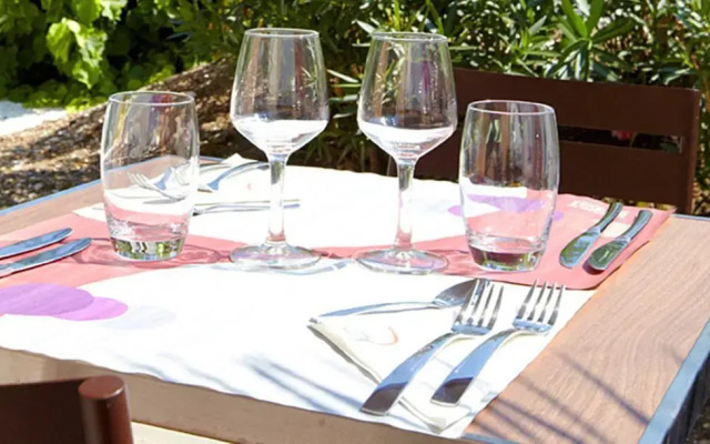 Campanile Valenciennes Ouest - Petite Foret