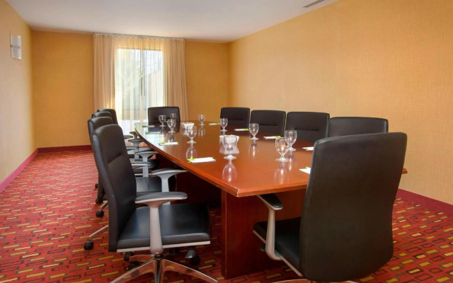 Courtyard by Marriott Paramus