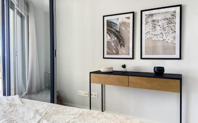 Via Celere 2331 Luxury Sea View Apartment