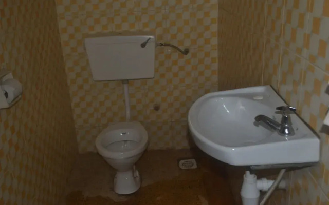 Location Plaza Restaurant