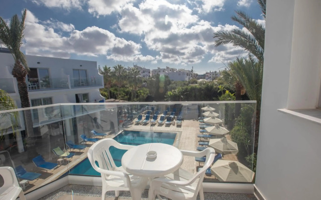 Pavlinia Hotel Apartments
