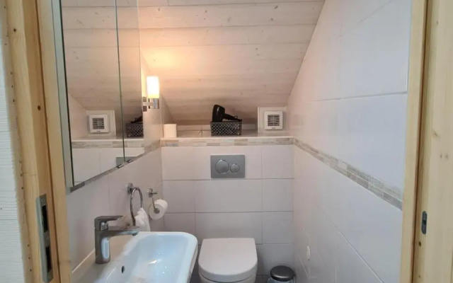 Chalet Cristal Trail