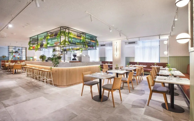 Holiday Inn Melbourne Bourke Street Mall by IHG