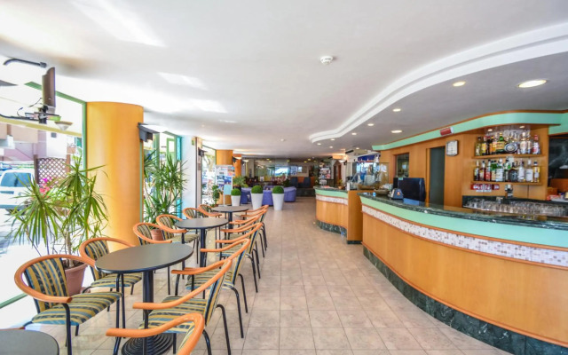 Hotel Palos