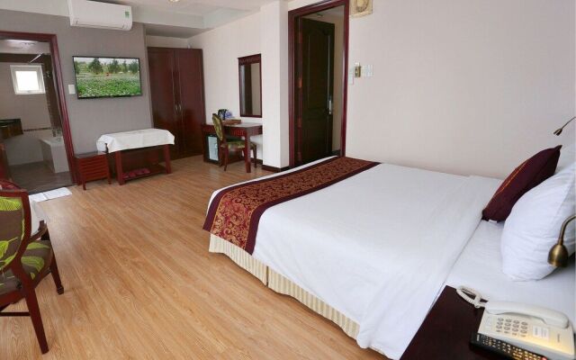 Phu Quy Hotel