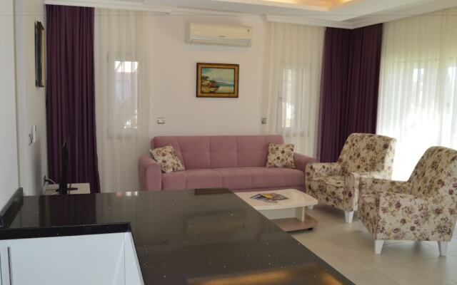 Golden Golf Sarigerme Villalari