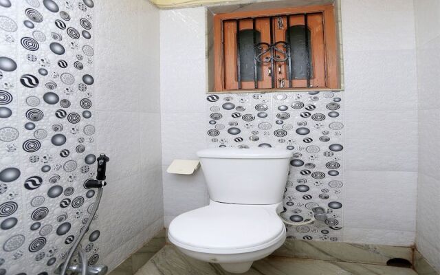 OYO 9718 Apartment near DLF IT Park