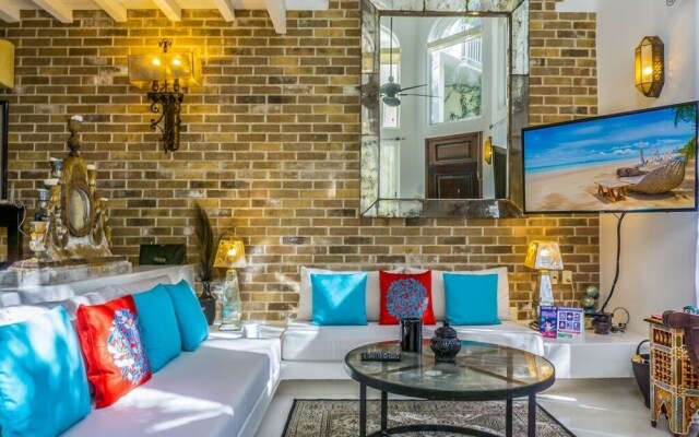 Royal Palms 3 1 Bedroom Condo by RedAwning