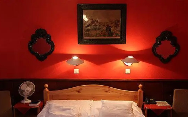 Hotel Napsugár
