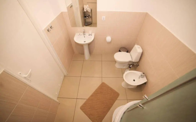 Truskavets Central Jam Mini Hotel