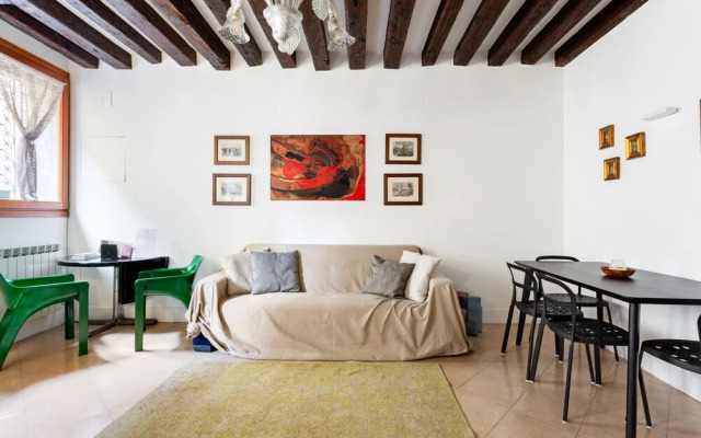 Riva Di Biasio Lovely Flat
