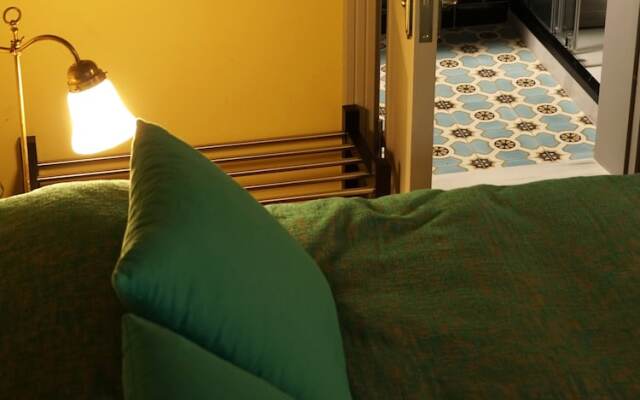 Tilas House No8 - Hostel