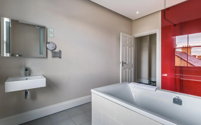 Holiday Inn Sittingbourne by IHG