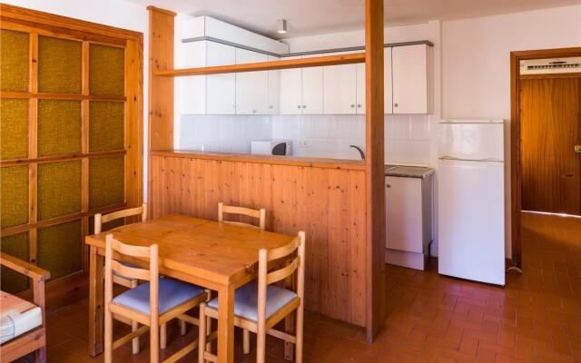 Arlanza Jet Apartments (Adults Only)