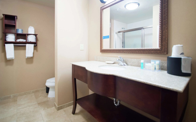 Hampton Inn & Suites Greensburg