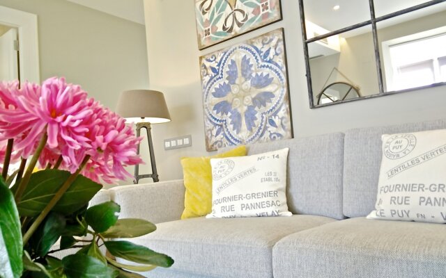 Sunny terrace 3BR luxury Penthouse - Ferran Batik
