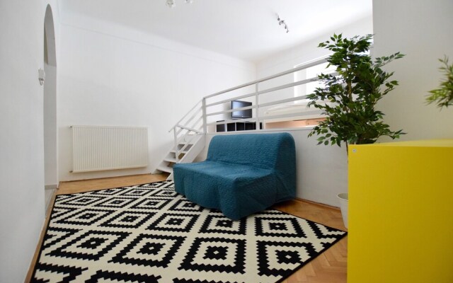 Budget Apartment by Hi5 - Akácfa 4