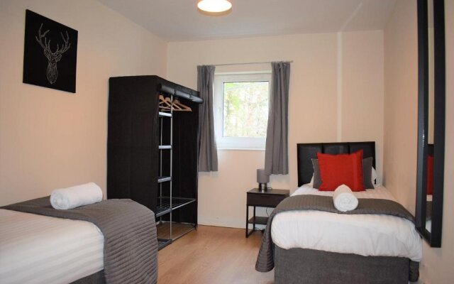 Kelpies Serviced Apartments Callum 3 Bedrooms Sleeps 6