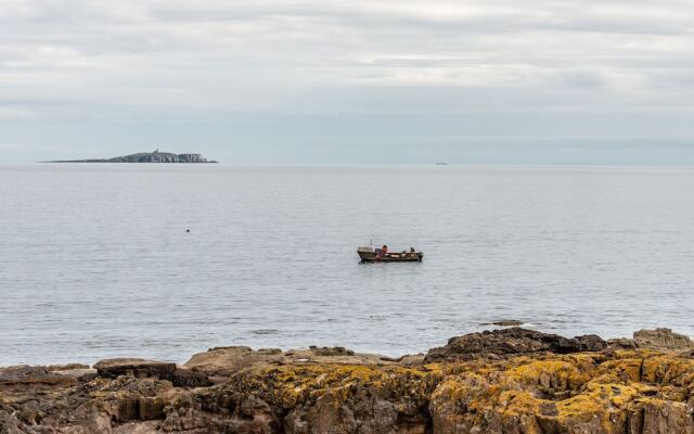 Stunning Shore Front House in Historic Cellardyke