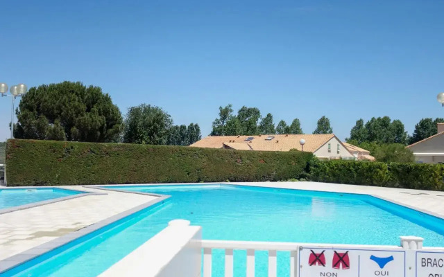 Holiday Home Les Charmilles-6