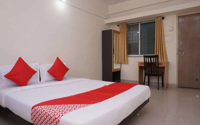 OYO Flagship 22520 Lakeview Lohegaon