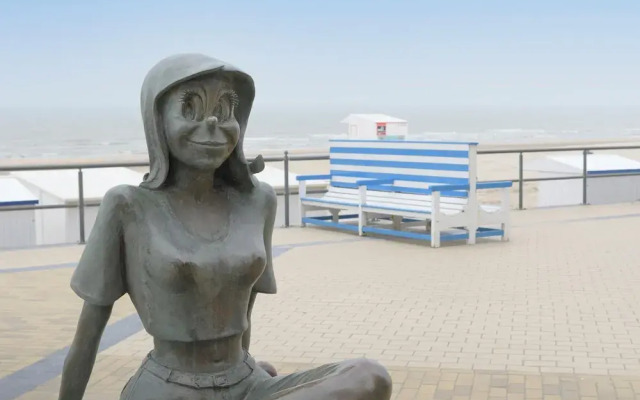 Studio on 5th Floor by the sea