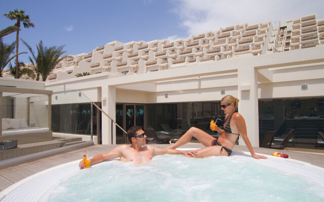 Hotel Riu Calypso - Adults Only