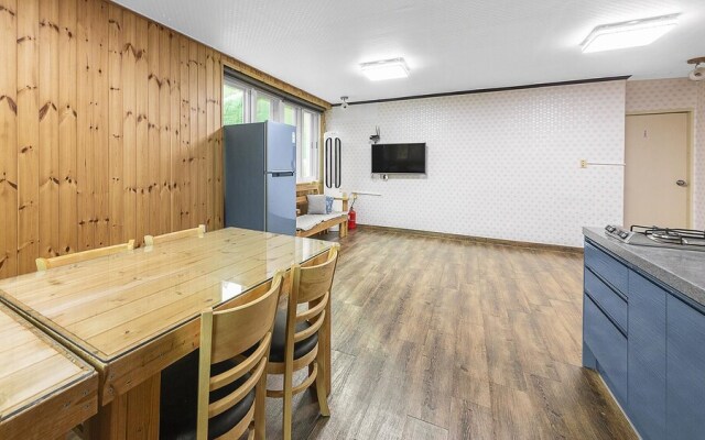 Pocheon Aleumdaun Pension