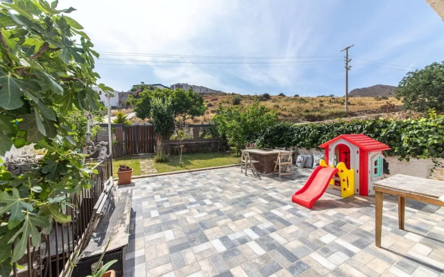 Sea View Cozy House With BBQ and Garden in Bodrum